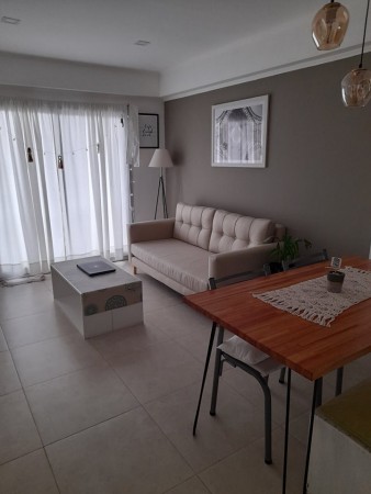 SE VENDE DEPTO 2 AMBIENTE