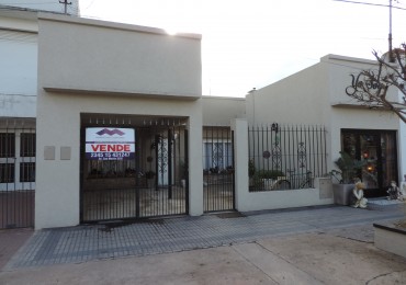 EXCELENTE CASA CON LOCAL